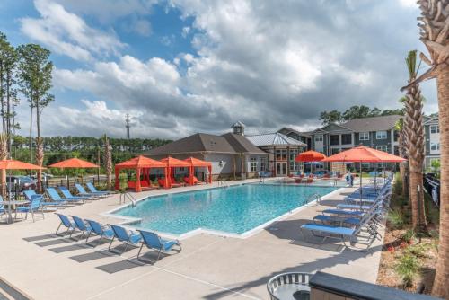 Apartments in Bluffton, SC - Full View of Pool and Patio Area