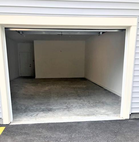 Apartments in Bluffton, South Carolina - Storage Rooms and Garages Available